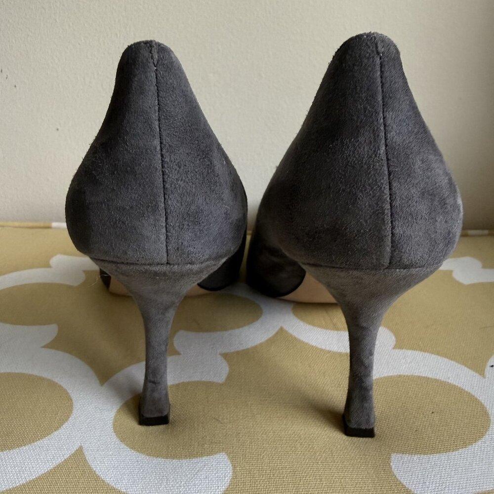 Ann Taylor Gray Suede Heels, size 8M, 3.5" heel - Picture 5 of 14